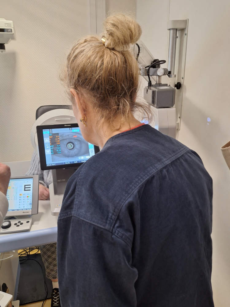 Matériel ophtalmologique melina